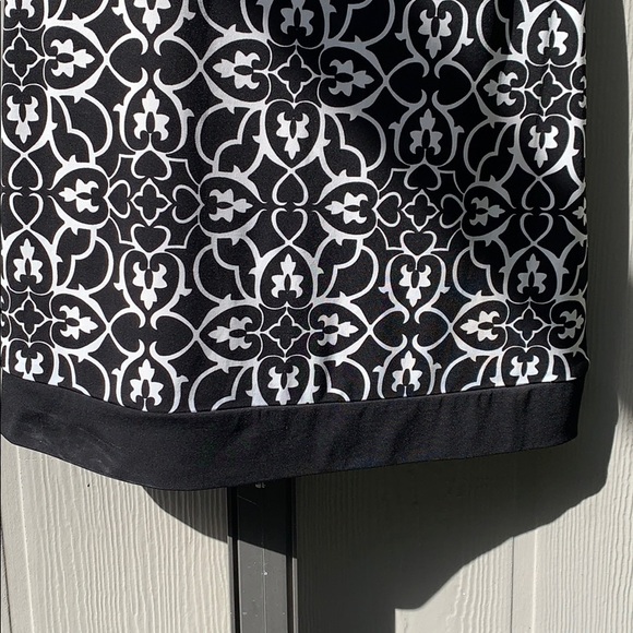 black + white dress - Picture 3 of 6